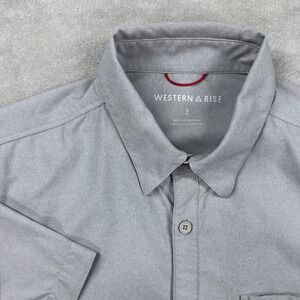 Western Rise Shirt Mens Small Grey Button Down Short Sleeve Performance Casual